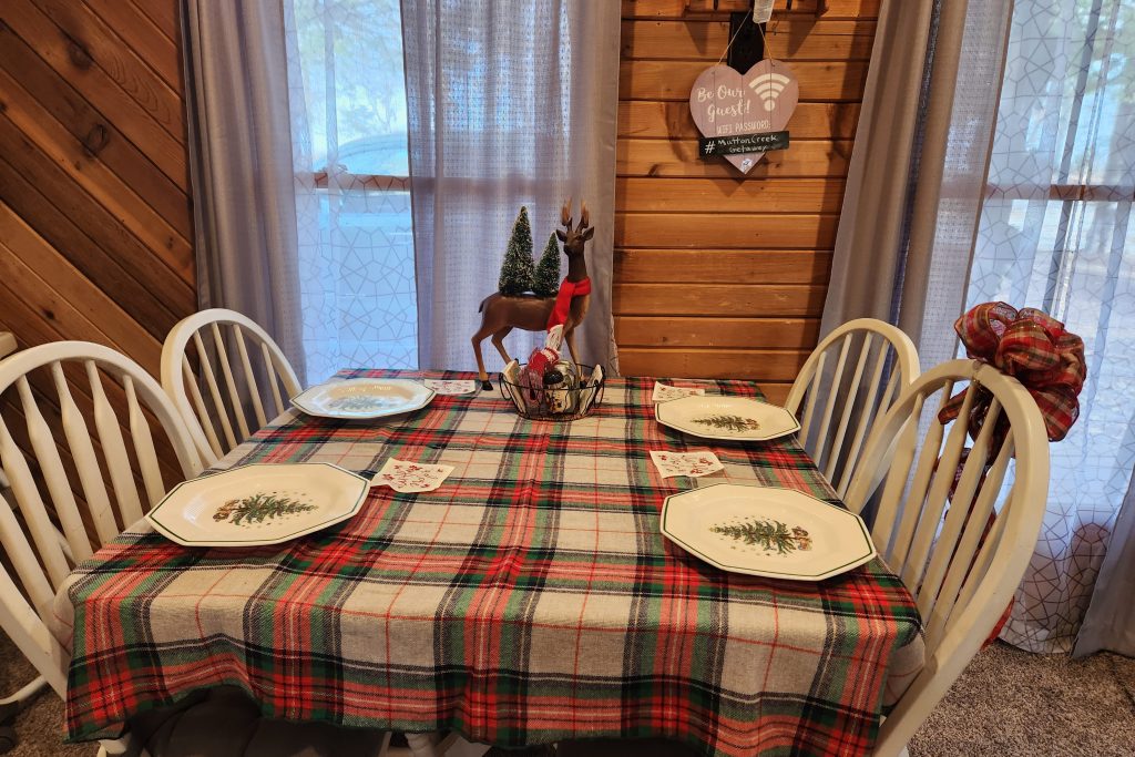 Table setting for four at Mutton Creek Getaway