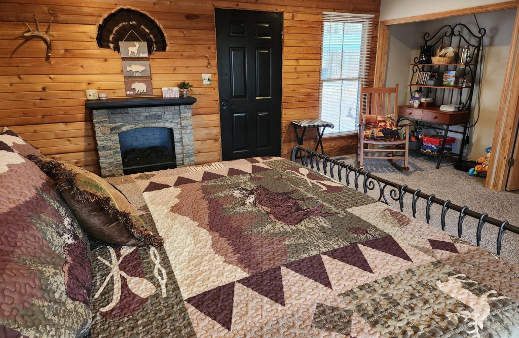Master bedroom at Mutton Creek Getaway